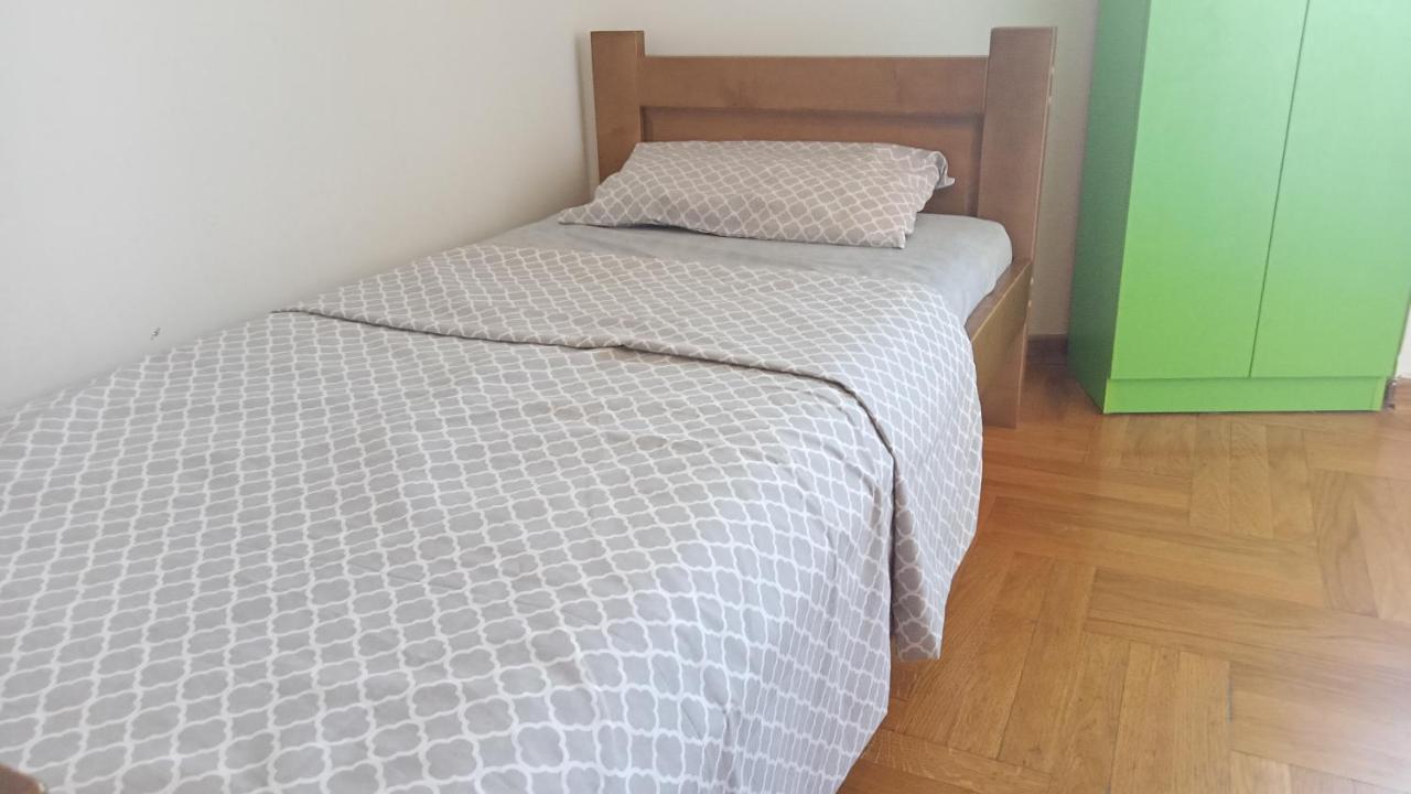 Central Home Podgorica Buitenkant foto
